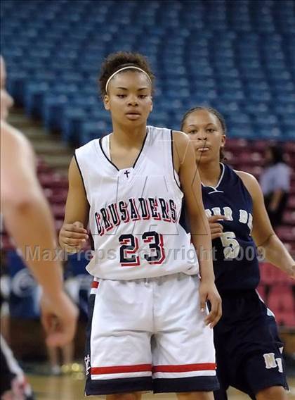 Thumbnail 3 in Mater Dei vs. Modesto Christian (CIF State D4 Final) photogallery.