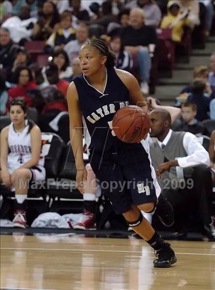 Thumbnail 3 in Mater Dei vs. Modesto Christian (CIF State D4 Final) photogallery.