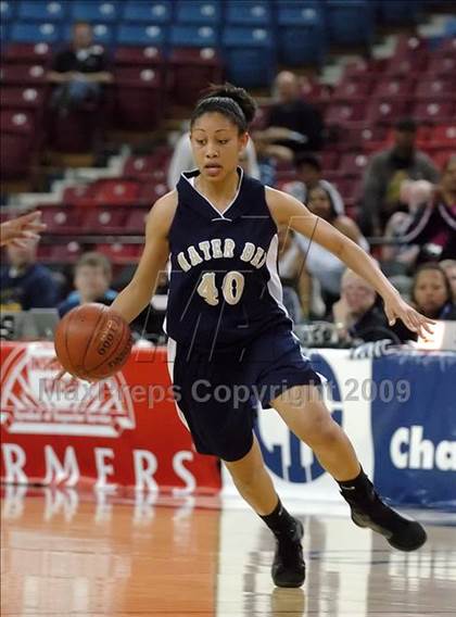 Thumbnail 3 in Mater Dei vs. Modesto Christian (CIF State D4 Final) photogallery.