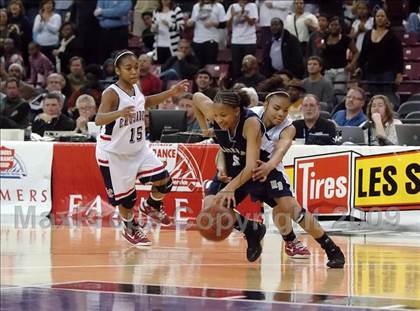 Thumbnail 2 in Mater Dei vs. Modesto Christian (CIF State D4 Final) photogallery.