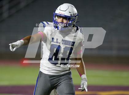 Thumbnail 2 in W.T. White vs R.L. Turner @ Loos Stadium photogallery.