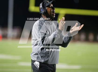 Thumbnail 2 in W.T. White vs R.L. Turner @ Loos Stadium photogallery.