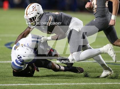 Thumbnail 3 in W.T. White vs R.L. Turner @ Loos Stadium photogallery.