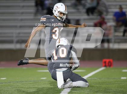 Thumbnail 2 in W.T. White vs R.L. Turner @ Loos Stadium photogallery.