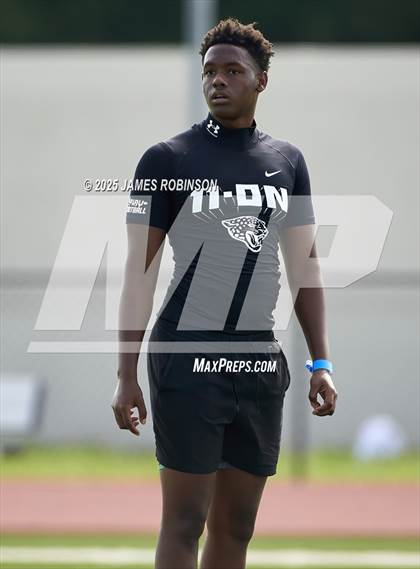Thumbnail 2 in Bradford vs Providence (Jaguars Prep Nike 11-On 7v7) photogallery.