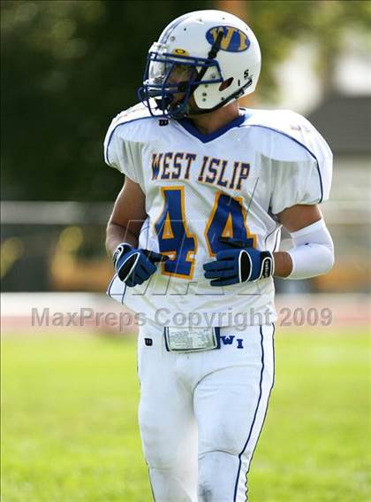 Thumbnail 1 in West Islip @ West Babylon photogallery.