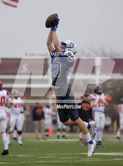 Thumbnail 3 in Gilmer vs. Sunnyvale (UIL 4A D2 Regionals) photogallery.