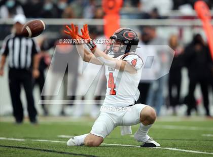 Thumbnail 2 in Gilmer vs. Sunnyvale (UIL 4A D2 Regionals) photogallery.