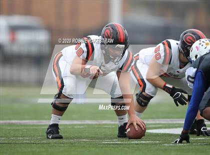 Thumbnail 2 in Gilmer vs. Sunnyvale (UIL 4A D2 Regionals) photogallery.