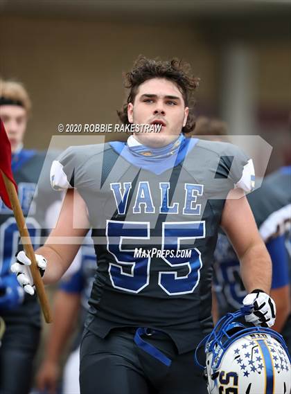 Thumbnail 3 in Gilmer vs. Sunnyvale (UIL 4A D2 Regionals) photogallery.