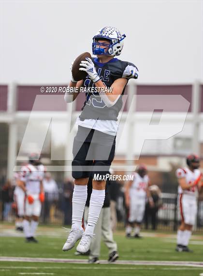 Thumbnail 3 in Gilmer vs. Sunnyvale (UIL 4A D2 Regionals) photogallery.