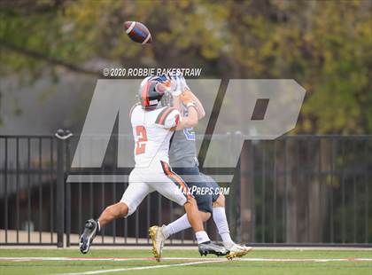 Thumbnail 2 in Gilmer vs. Sunnyvale (UIL 4A D2 Regionals) photogallery.