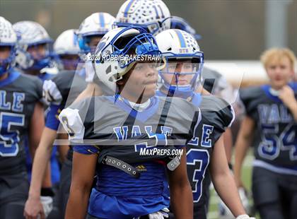 Thumbnail 2 in Gilmer vs. Sunnyvale (UIL 4A D2 Regionals) photogallery.