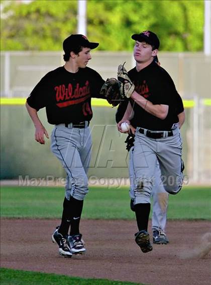 Thumbnail 2 in Marin Academy vs St. Vincent @ Albert Park (CIF NCS D5 Playoffs ) photogallery.