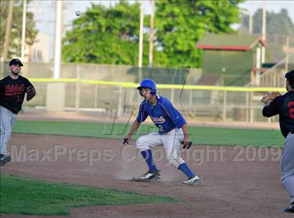 Thumbnail 2 in Marin Academy vs St. Vincent @ Albert Park (CIF NCS D5 Playoffs ) photogallery.