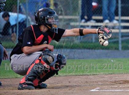 Thumbnail 2 in Marin Academy vs St. Vincent @ Albert Park (CIF NCS D5 Playoffs ) photogallery.