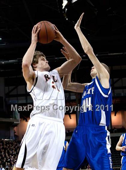 Thumbnail 1 in Covington Catholic vs. Ryle (KHSA Ninth Region Quarterfinal) photogallery.