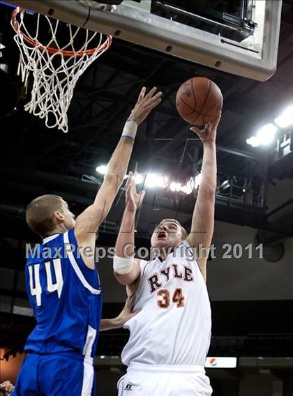 Thumbnail 2 in Covington Catholic vs. Ryle (KHSA Ninth Region Quarterfinal) photogallery.