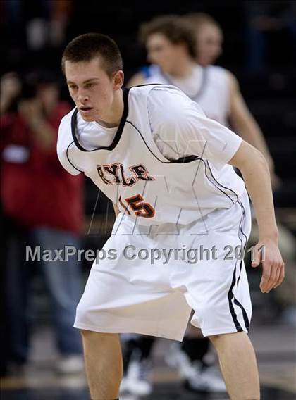 Thumbnail 3 in Covington Catholic vs. Ryle (KHSA Ninth Region Quarterfinal) photogallery.