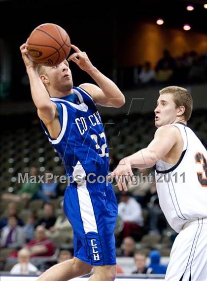 Thumbnail 3 in Covington Catholic vs. Ryle (KHSA Ninth Region Quarterfinal) photogallery.