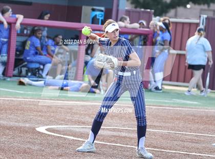 Thumbnail 1 in Aubrey vs Sulphur Springs (UIL 4A Softball Region 2 Regional Semifinal) photogallery.