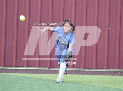 Thumbnail 3 in Aubrey vs Sulphur Springs (UIL 4A Softball Region 2 Regional Semifinal) photogallery.