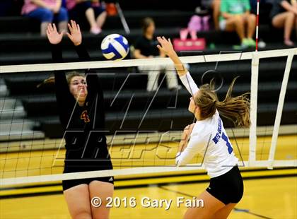 Thumbnail 3 in Boyd- vs Grace Baptist Academy (Hixson Invitation) photogallery.