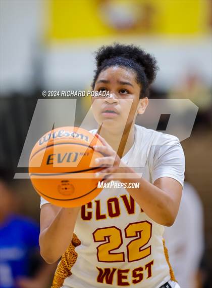Thumbnail 3 in Episcopal @ Clovis West photogallery.