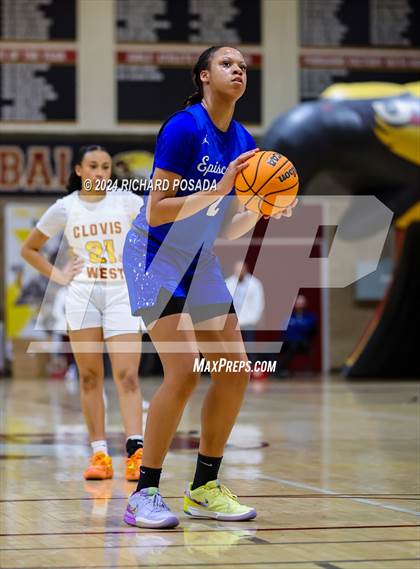 Thumbnail 2 in Episcopal @ Clovis West photogallery.