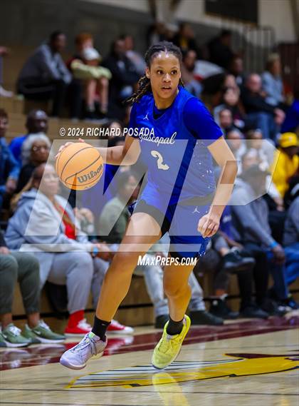 Thumbnail 1 in Episcopal @ Clovis West photogallery.