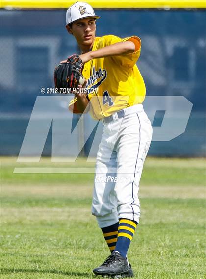 Thumbnail 2 in La Salle @ Alhambra (Dave Moore Classic) photogallery.
