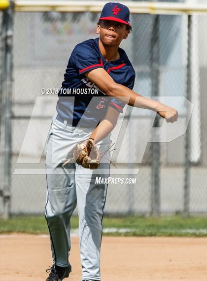 Thumbnail 1 in La Salle @ Alhambra (Dave Moore Classic) photogallery.