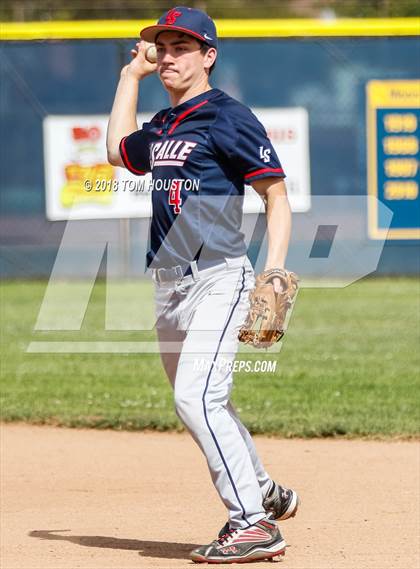 Thumbnail 3 in La Salle @ Alhambra (Dave Moore Classic) photogallery.