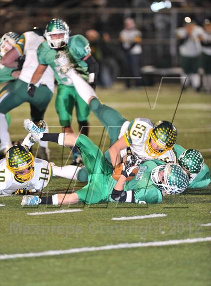 Thumbnail 3 in Regis vs. Edgar (WIAA D6 Level 4 Playoffs)   photogallery.