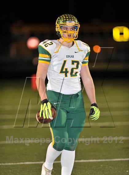 Thumbnail 1 in Regis vs. Edgar (WIAA D6 Level 4 Playoffs)   photogallery.