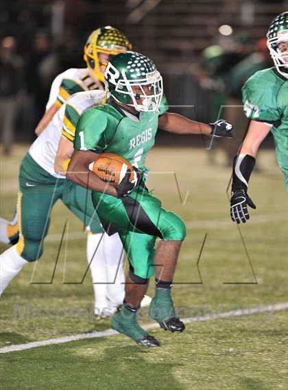 Thumbnail 3 in Regis vs. Edgar (WIAA D6 Level 4 Playoffs)   photogallery.