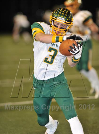 Thumbnail 2 in Regis vs. Edgar (WIAA D6 Level 4 Playoffs)   photogallery.