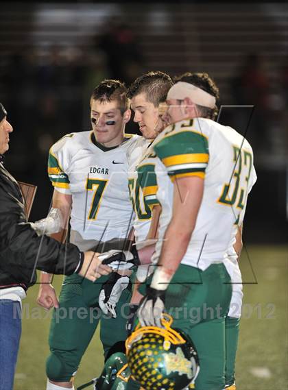 Thumbnail 3 in Regis vs. Edgar (WIAA D6 Level 4 Playoffs)   photogallery.