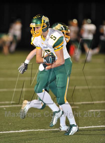 Thumbnail 3 in Regis vs. Edgar (WIAA D6 Level 4 Playoffs)   photogallery.