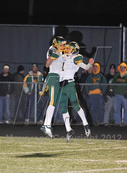 Thumbnail 1 in Regis vs. Edgar (WIAA D6 Level 4 Playoffs)   photogallery.