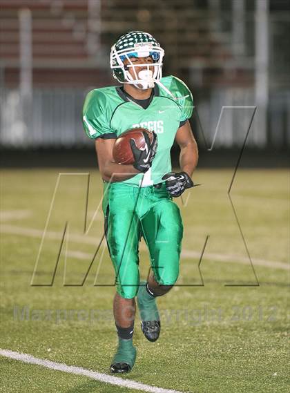 Thumbnail 1 in Regis vs. Edgar (WIAA D6 Level 4 Playoffs)   photogallery.