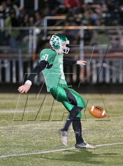 Thumbnail 1 in Regis vs. Edgar (WIAA D6 Level 4 Playoffs)   photogallery.