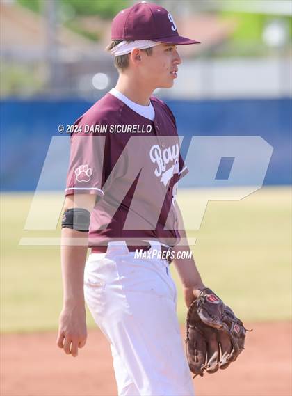 Thumbnail 3 in Ray vs. Desert Heights Prep (AIA 1A Round 1 Playoff) photogallery.