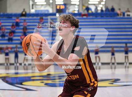 Thumbnail 1 in Parkview vs. Lake Hamilton  (AAA 5A 2nd Round State Playoff) photogallery.