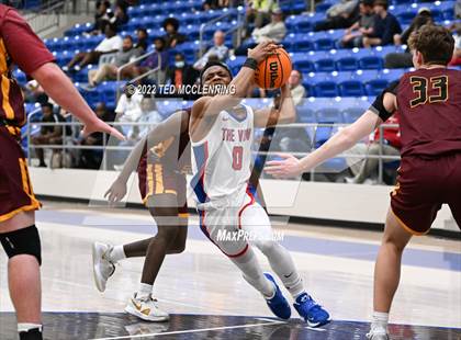 Thumbnail 1 in Parkview vs. Lake Hamilton  (AAA 5A 2nd Round State Playoff) photogallery.