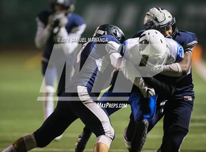 Thumbnail 1 in Sierra Canyon vs Los Angeles (CIF 2-A Regional Final) photogallery.