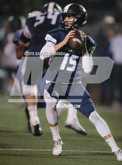Thumbnail 3 in Sierra Canyon vs Los Angeles (CIF 2-A Regional Final) photogallery.