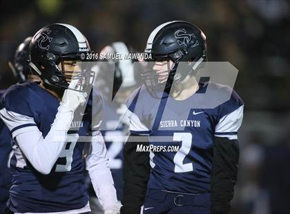 Thumbnail 2 in Sierra Canyon vs Los Angeles (CIF 2-A Regional Final) photogallery.