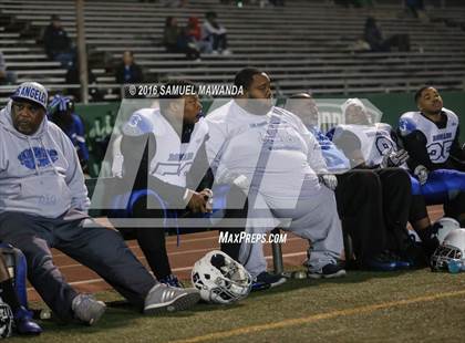 Thumbnail 2 in Sierra Canyon vs Los Angeles (CIF 2-A Regional Final) photogallery.