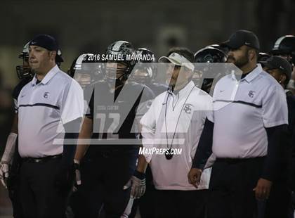 Thumbnail 2 in Sierra Canyon vs Los Angeles (CIF 2-A Regional Final) photogallery.